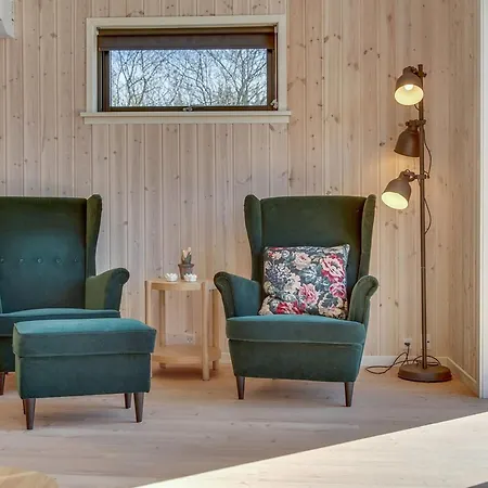 Bentine - 1-6km From The Sea By Interhome