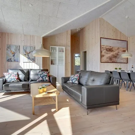 Bentine - 1-6km From The Sea By Interhome Feriehus *