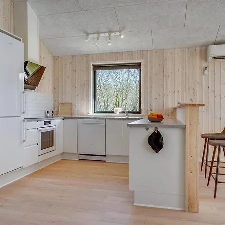 펜션 Bentine - 1-6km From The Sea By Interhome